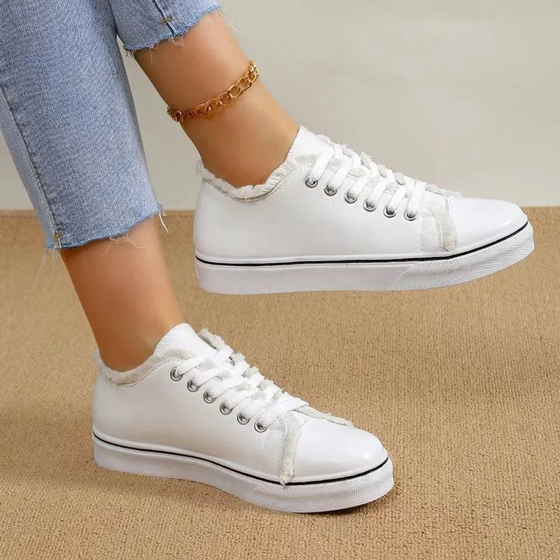 Zapatillas de lona transpirables para mujer, zapatos planos vulcanizados de corte bajo con cordones, color blanco, a la moda, novedad de otoño