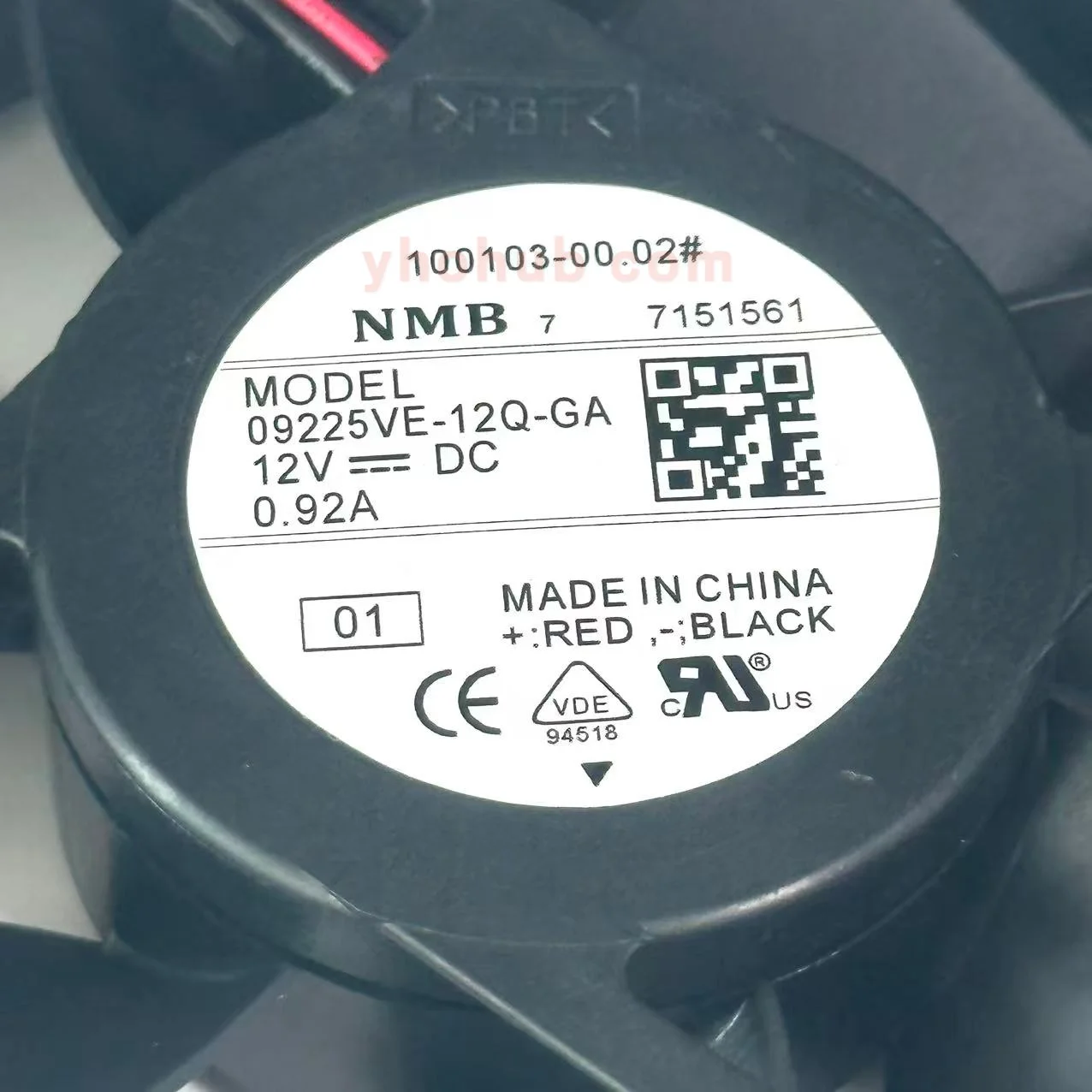 NMB 09225VE-12Q-GA DC 12V 0.92A 90x90x25mm 2-Wire Case Cooling Fan