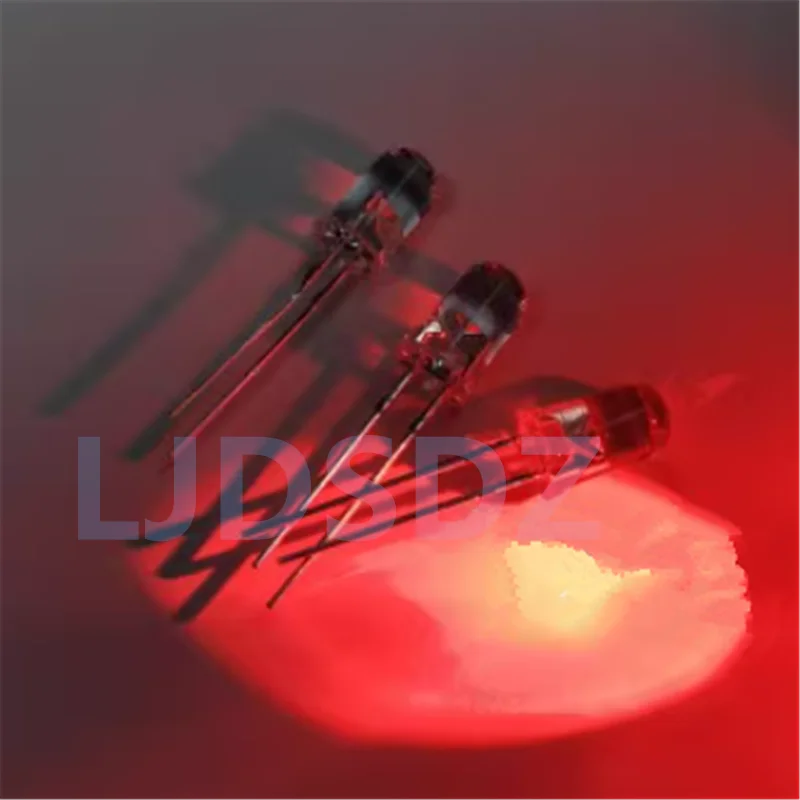 50PÇS/LOTE  Led super bright F5 mouse light red light hair red leds 5 mm mouse MCD. 18000-20000