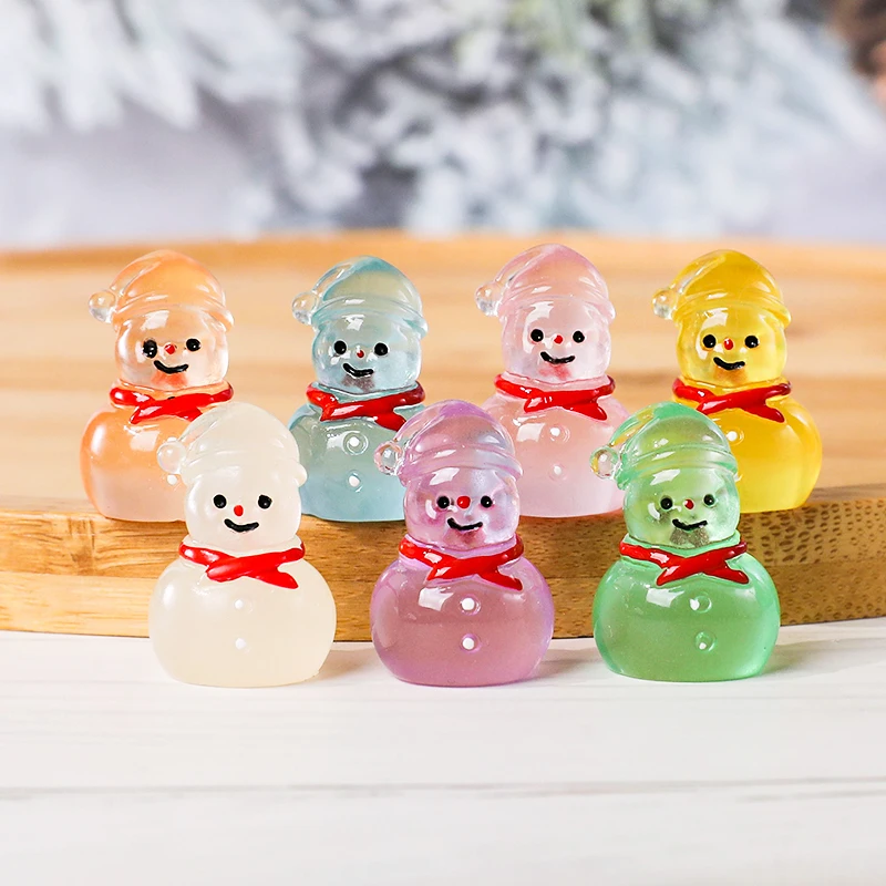 

10Pcs Christmas Cartoon Snowman Figurine Mini Resin Luminous Statue DIY Glow In Dark Home Garden Ornament Xmas Party Decoration