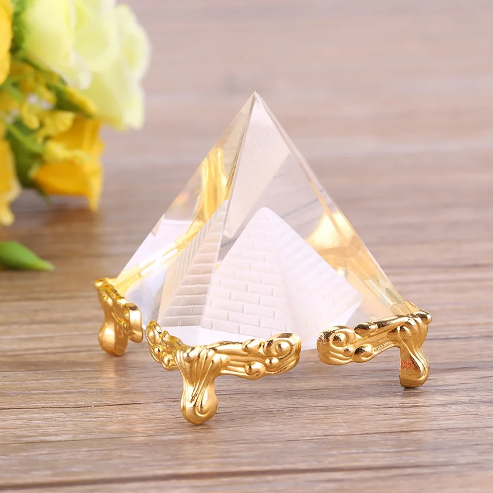 Gold Stand Crystal Pyramid Ornament Egyptian Prism Pyramid Paperweight Glass Crystal Feng Shui Crafts Spiritual Decor