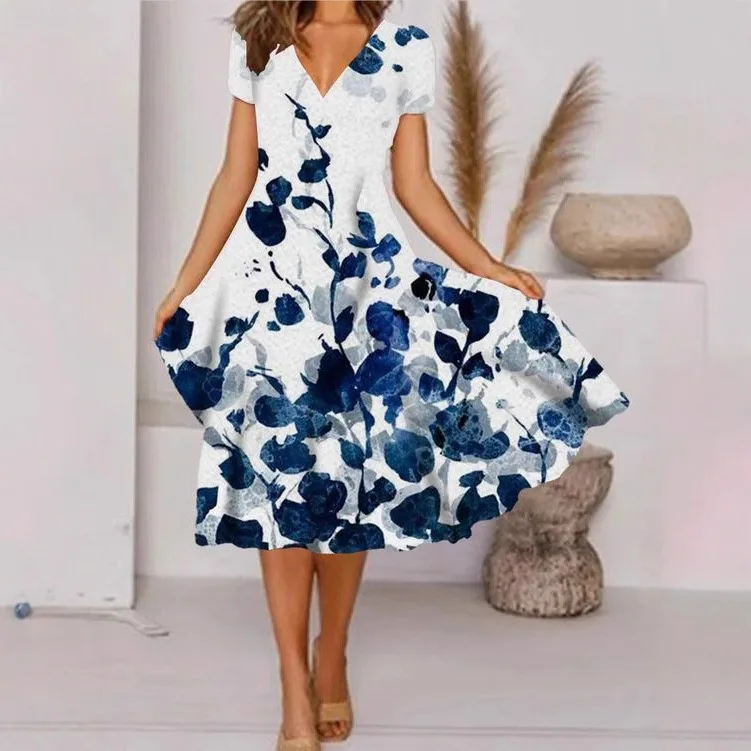 

Summer Bohemian Short-sleeved Dress Comfortable Fashion Casual V-neck Large Sway Women's Dress