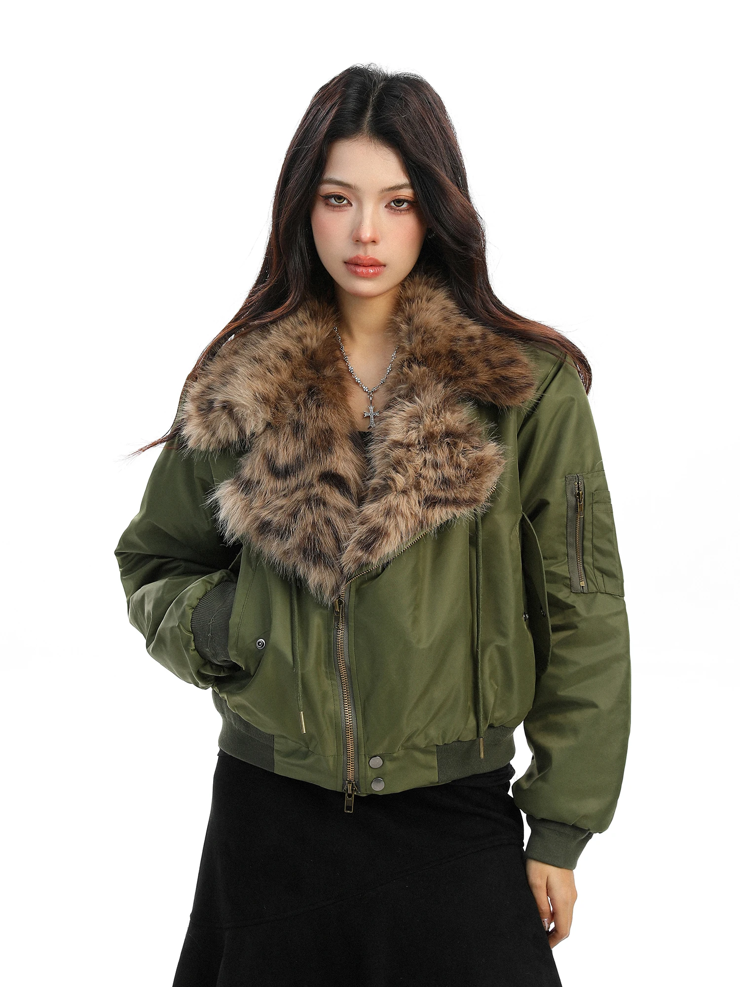 

Женская утепленная хлопковая куртка с меховым воротником, свободного кроя, в уличном стиле, теплая зимняя, на молнии, с длинными рукавами, однотонная