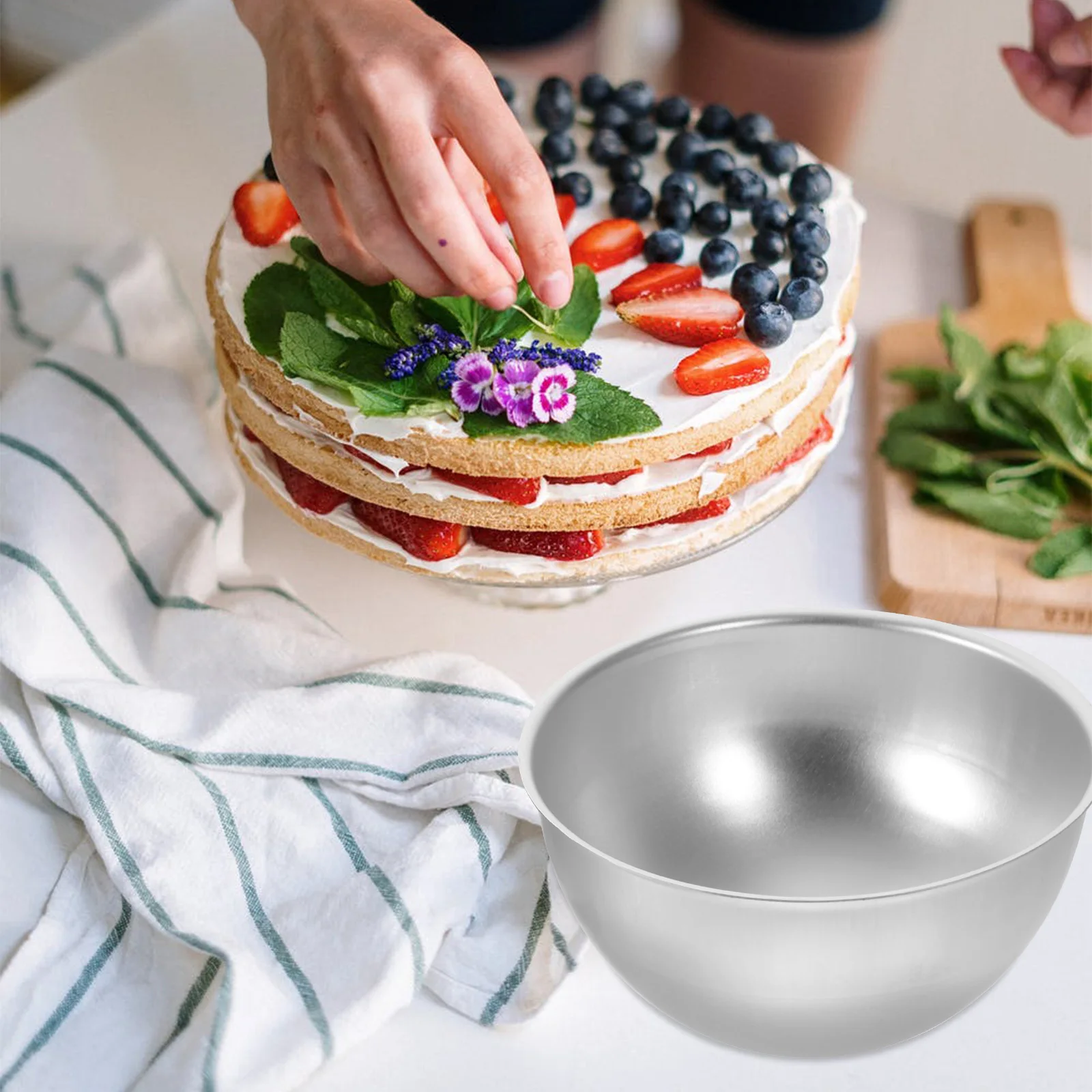 

2Sets Sphere Cake Mold Premium Aluminium Alloy Semicircle Baking Mold for Cake Dessert Pudding DIY Baking Kitchen Accessory