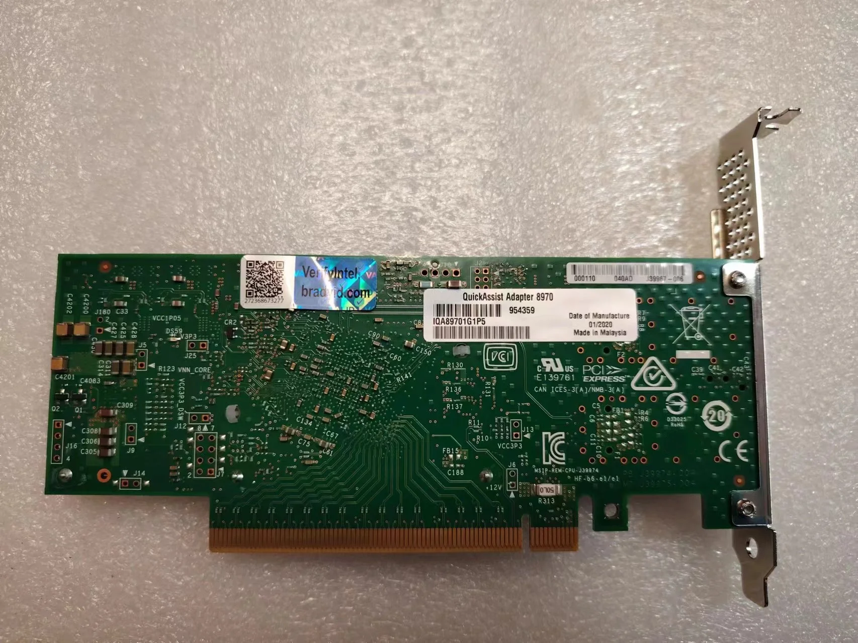 Adapter card  for QuickAssist Adapter 8970 QAT Accelerator x16 100Gb IQA89701G1P5