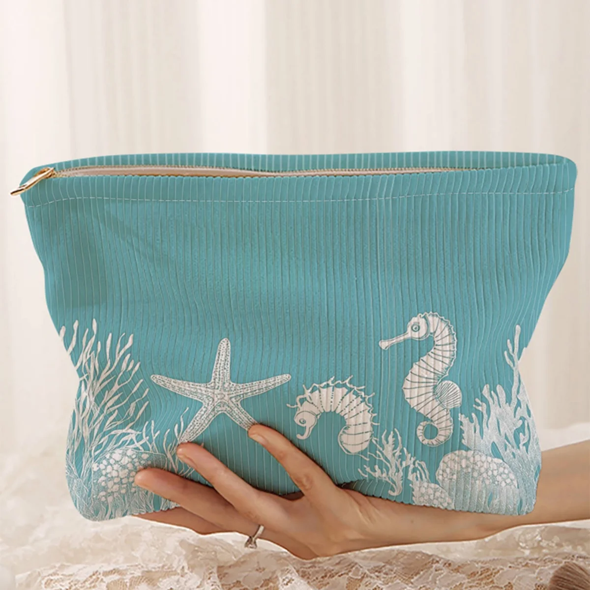 

Ocean patterned corduroy makeup bag, lightweight zipper storage box, multifunctional bag with lining, used for storing cosmetics
