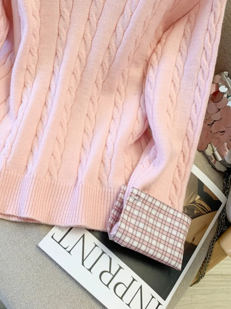  เสื้อสเวตเตอร์ถักลายตารางแบบผูกคอสำหรับผู้หญิง ฤดูใบไม้ร่วง ฤดูหนาว เนื้อนุ่ม ตัดต่อสวยงาม สไตล์หวาน สวมใส่สบาย ทรงหลวม แฟชั่นลำลอง