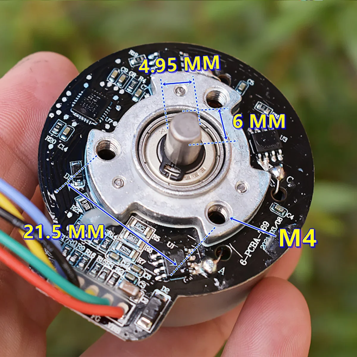 Sürücü Kartlı Mikro Fırçasız Motor DC 12V 24V 4700RPM Düşük Gürültü Büyük Tork DCBL Desteği PWM Hız Kontrol Frekansı 3000HZ