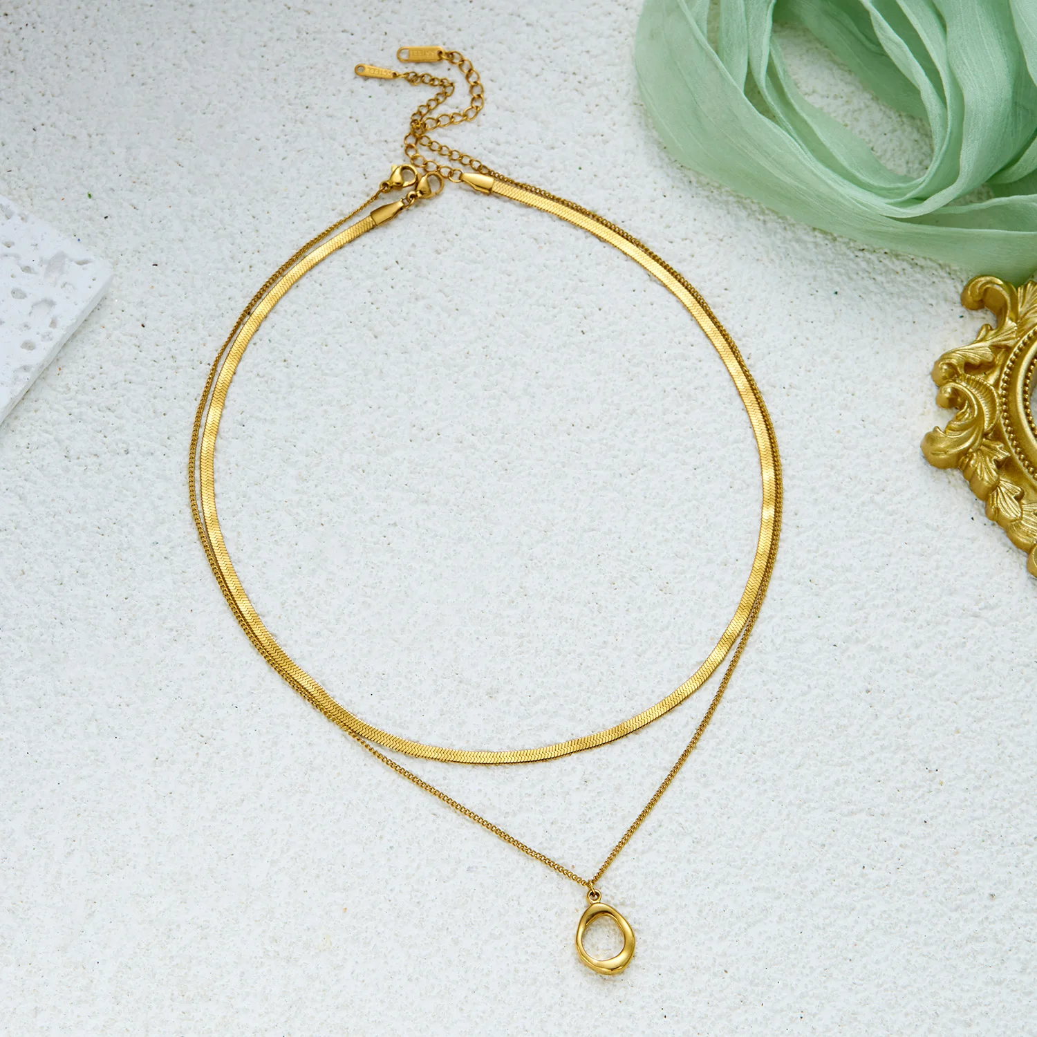 Geometrisches Edelstahl-Halsketten-Set für Damen, zierlicher ovaler Anhänger, Schlangenkette, Partyschmuck, Geschenk, wasserdicht – Detail 7