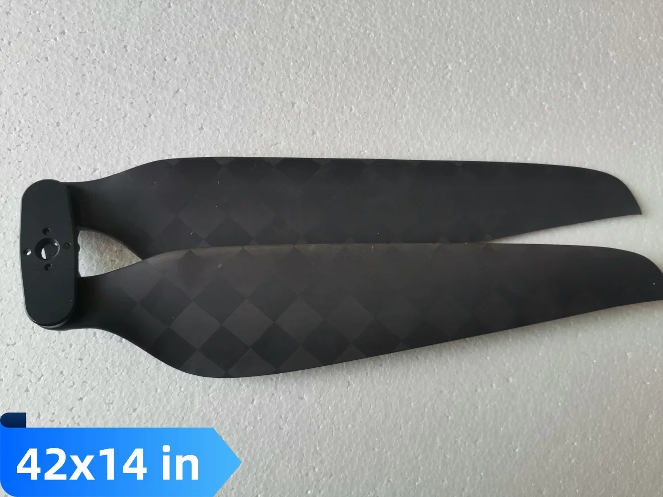 42*14 High Efficiency Folding Propeller 42 Inch Press Mould 2 Blades CW CCW Carbon Propeller for  UAV Manned Aircraft