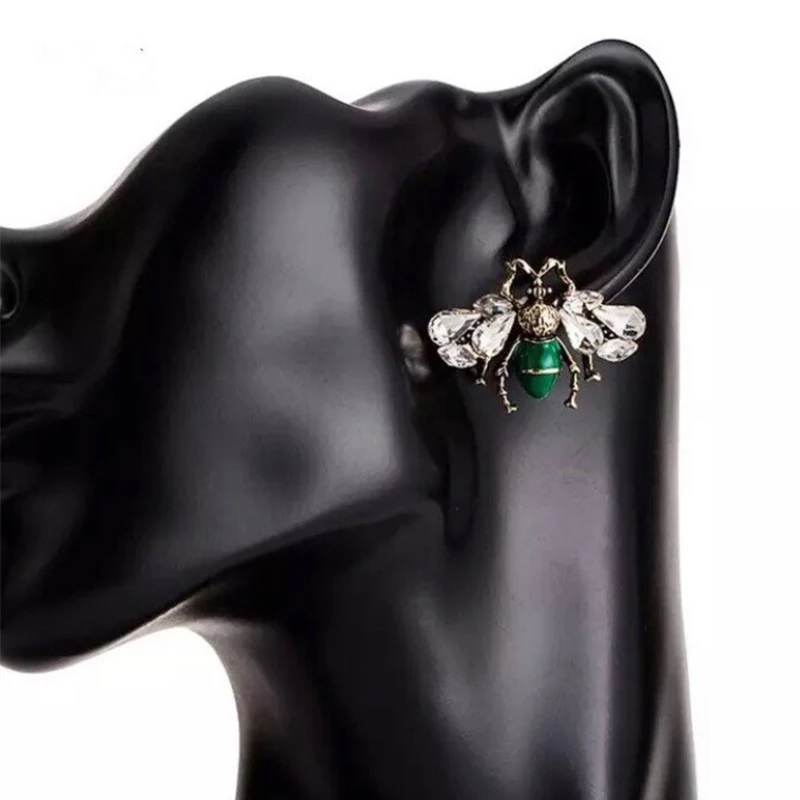 Bumble Bee Stud Earrings for Women Antique Gold Color Cute Insect Crystal Wings Red Green Enamel Retro Vintage Jewellery