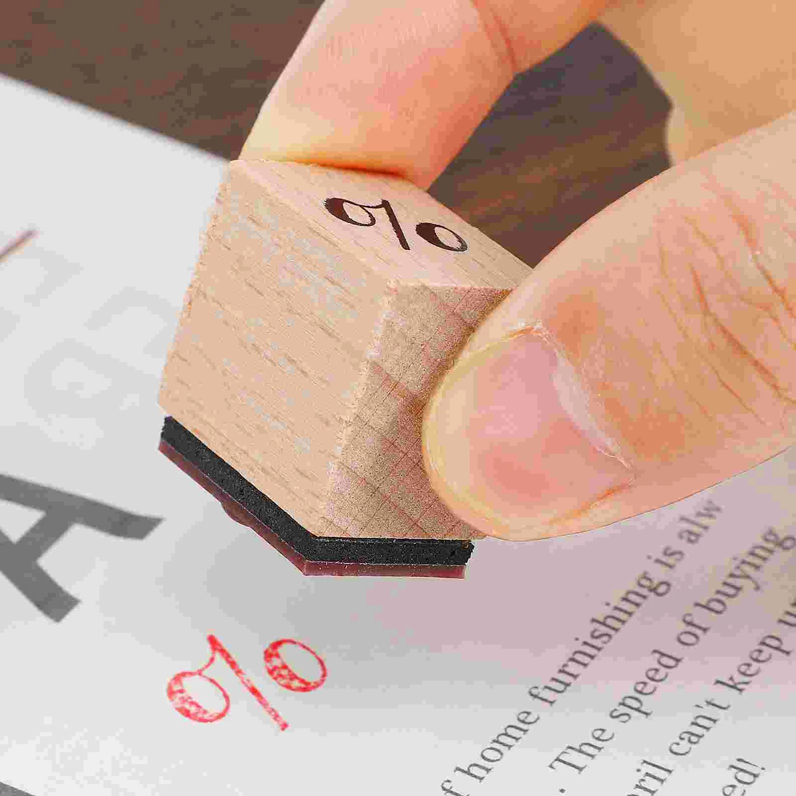 Рисунок 6 - Набор деревянных чернильных штампов