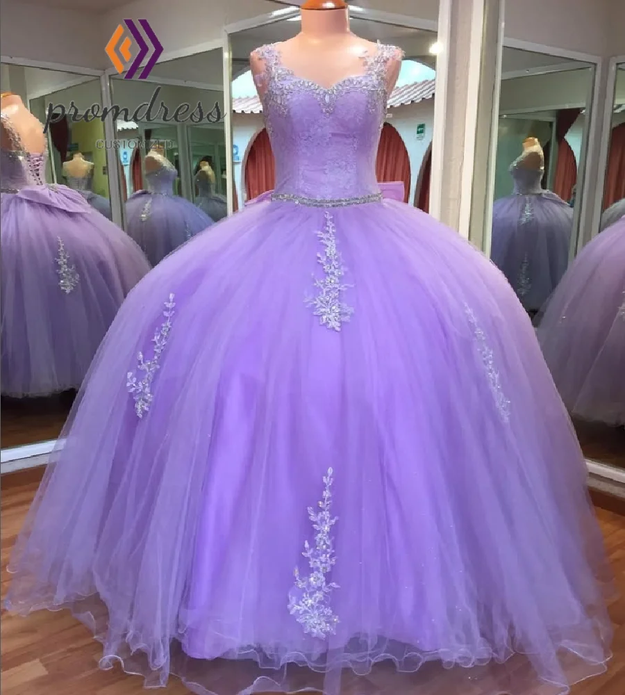 美しいライラックキンセアニェラドレスレースデビュタント Vestidos デ 15 キンセアニェラ 2025 ボールガウンチュールビーズスイート 16 ドレスレースアップ