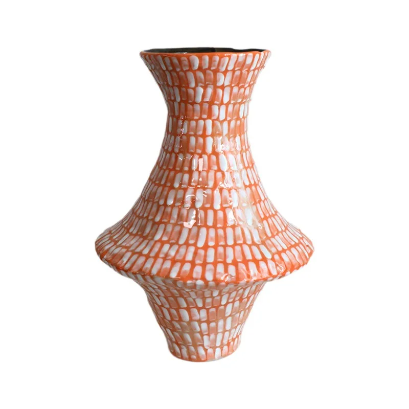 Hand-painted pink small mouth ceramic vase, advanced light luxury design, niche living room ornament, model room
