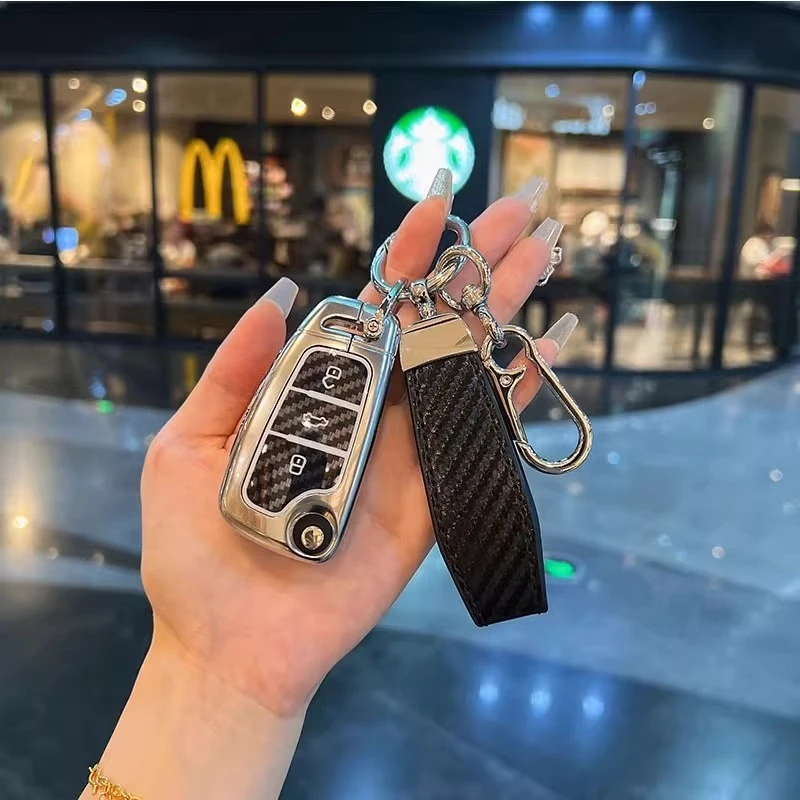 

Suitable for Audi A3 car key protection cover folding A1 Q3 Q2L TT protective shell old model A6 Q7 Q5 buckle male