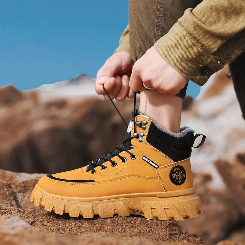 

Boots for Men Versatile Winter High Top High-quality British Brand Short Boots with Anti Slip Thick Sole Warm Plush Cotton Shoes