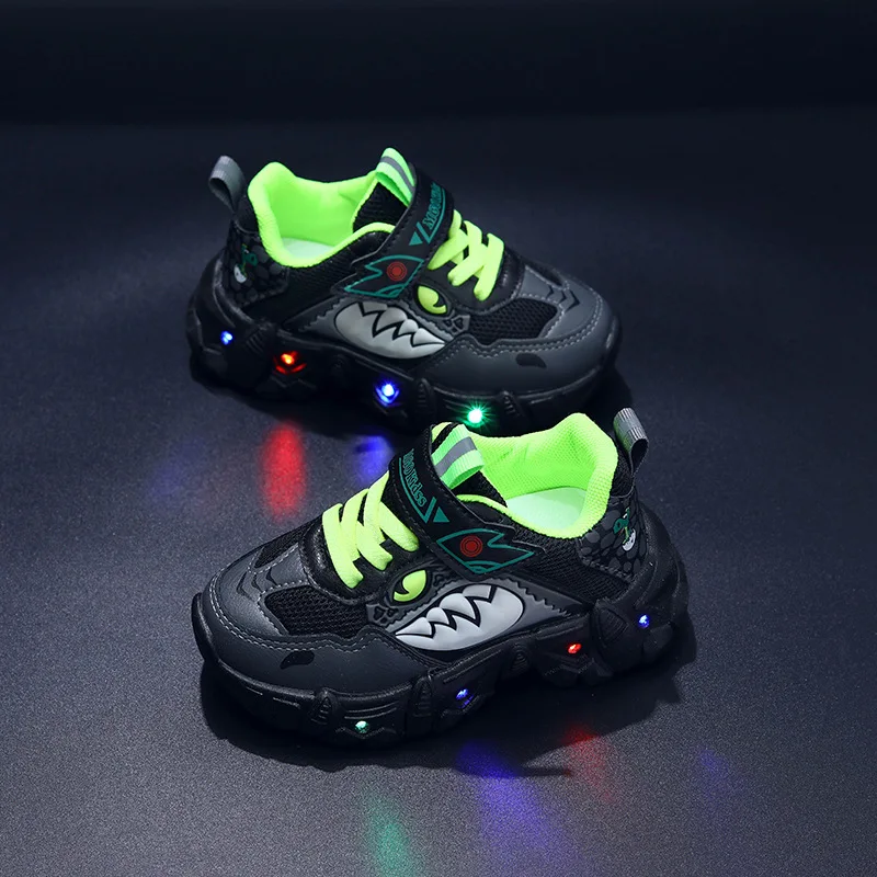2025 패션 LED 라이트 아동 캐주얼 신발 발광 유아 테니스 클래식 스포츠 귀여운 아기 소녀 소년 스니커즈 유아용