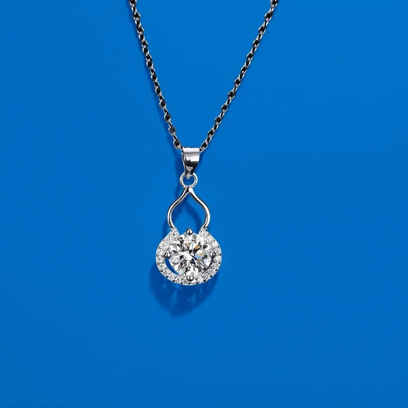 

Moissanite Classic Gourd Pendant Necklace S925 Silver 1 Ct Light Luxury GBA Certified Exquisite Free Gift Box for Women Jewelry