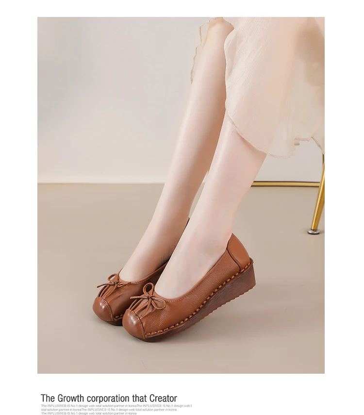Neue Vintage-Pumps mit plissierter Schleife, Damen-Keilabsatzschuhe, flache Schuhe aus echtem Leder, handgefertigte Slip-On-Loafer für Damen, Retro-Hochzeitsschuhe in Rot. – Detail 5