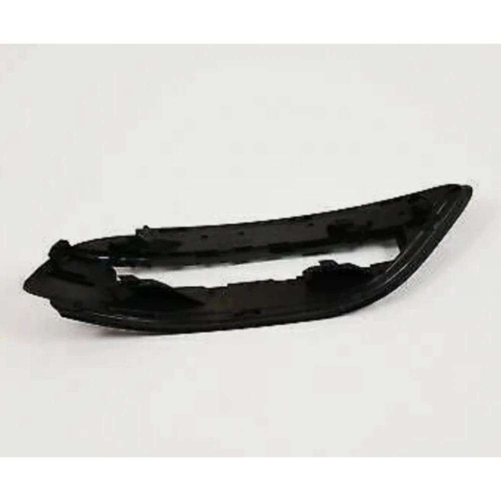 Front bumper fog lamp cover A2468850622 A2468850722 For Mercedes Benz B-Class W246 2012-2014  W242