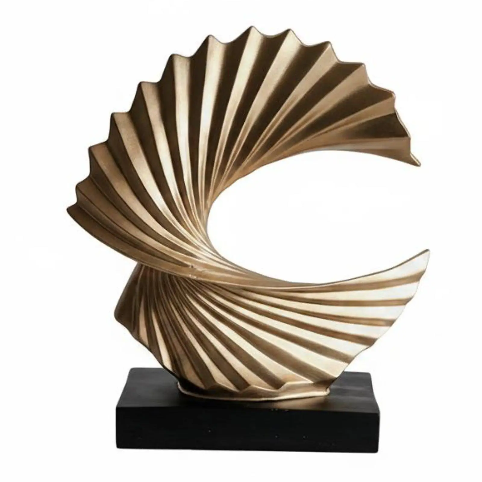 Statue Luxury Figurine Realistic Details Statue Available for Purchase Office, Villa