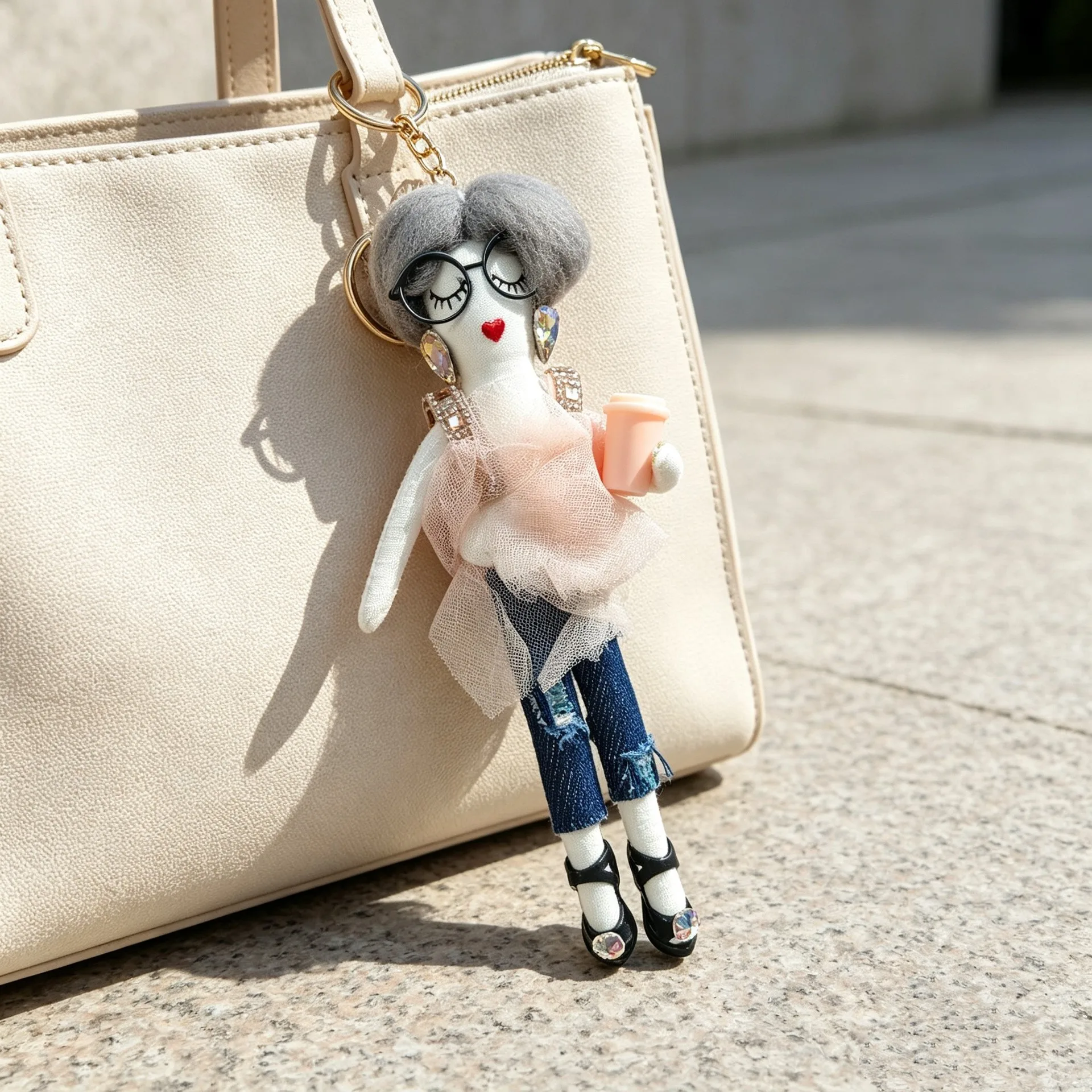 Fashionable European And American Doll Keychain Cute Cartoon Girl Car Bag Key Ring Accessory