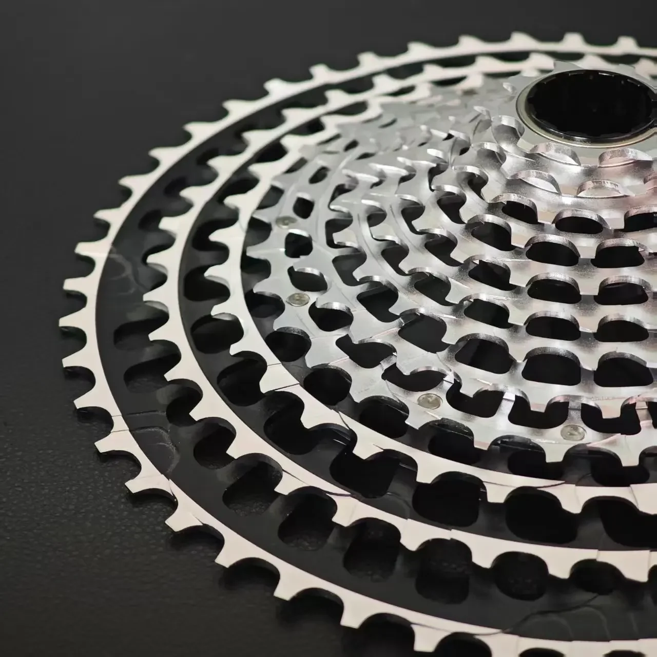 GOLDIX 12 スピード超軽量 MTB カセット HG 12S 11-51T/12S 11-46T XD