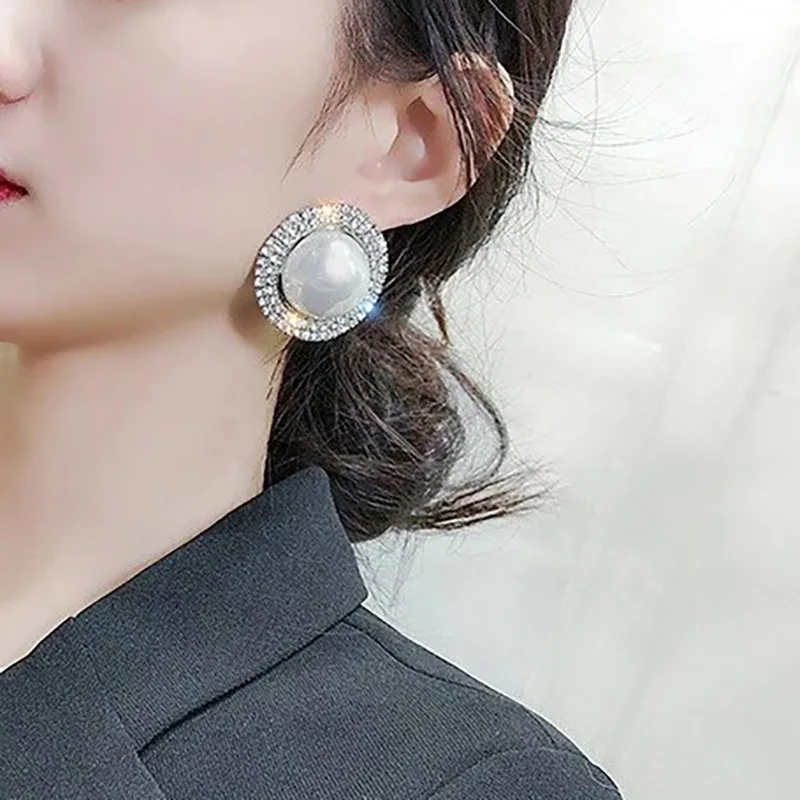 جديد جولة كبيرة اللؤلؤ قرط الاذن المرصع للنساء مع الزركون الساطع فتاة الصلبة 925 فضة الكورية أقراط مجوهرات الحفلات هدية