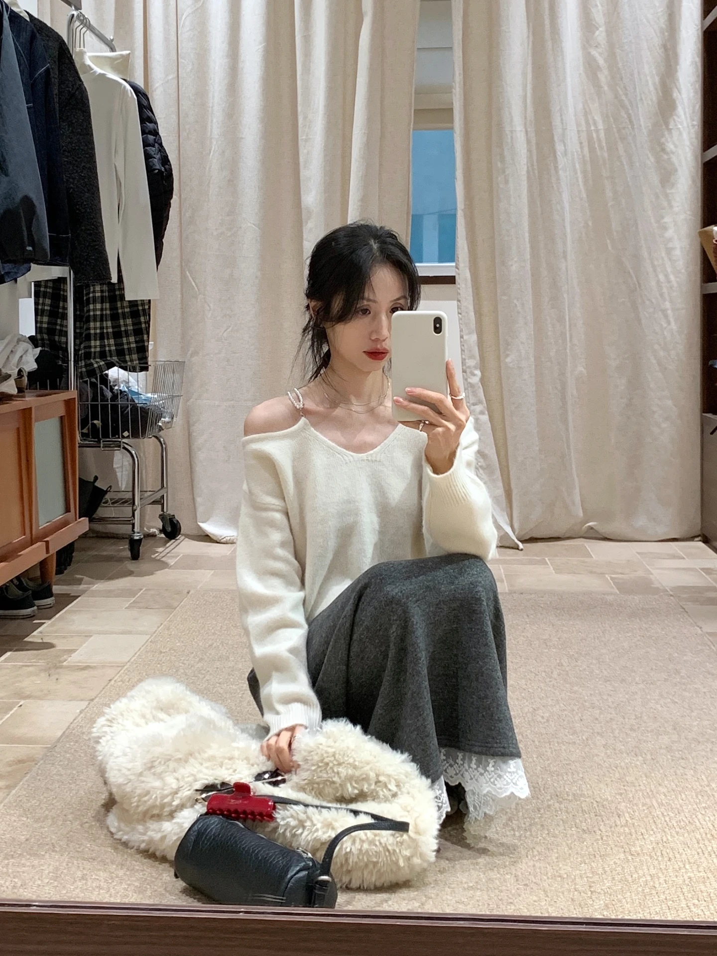 

White oulder-Bared Knitted Sweater Women's New Bear Fur Design Slimming Simple Sle Autumn Winter Faion Korean Sle Top