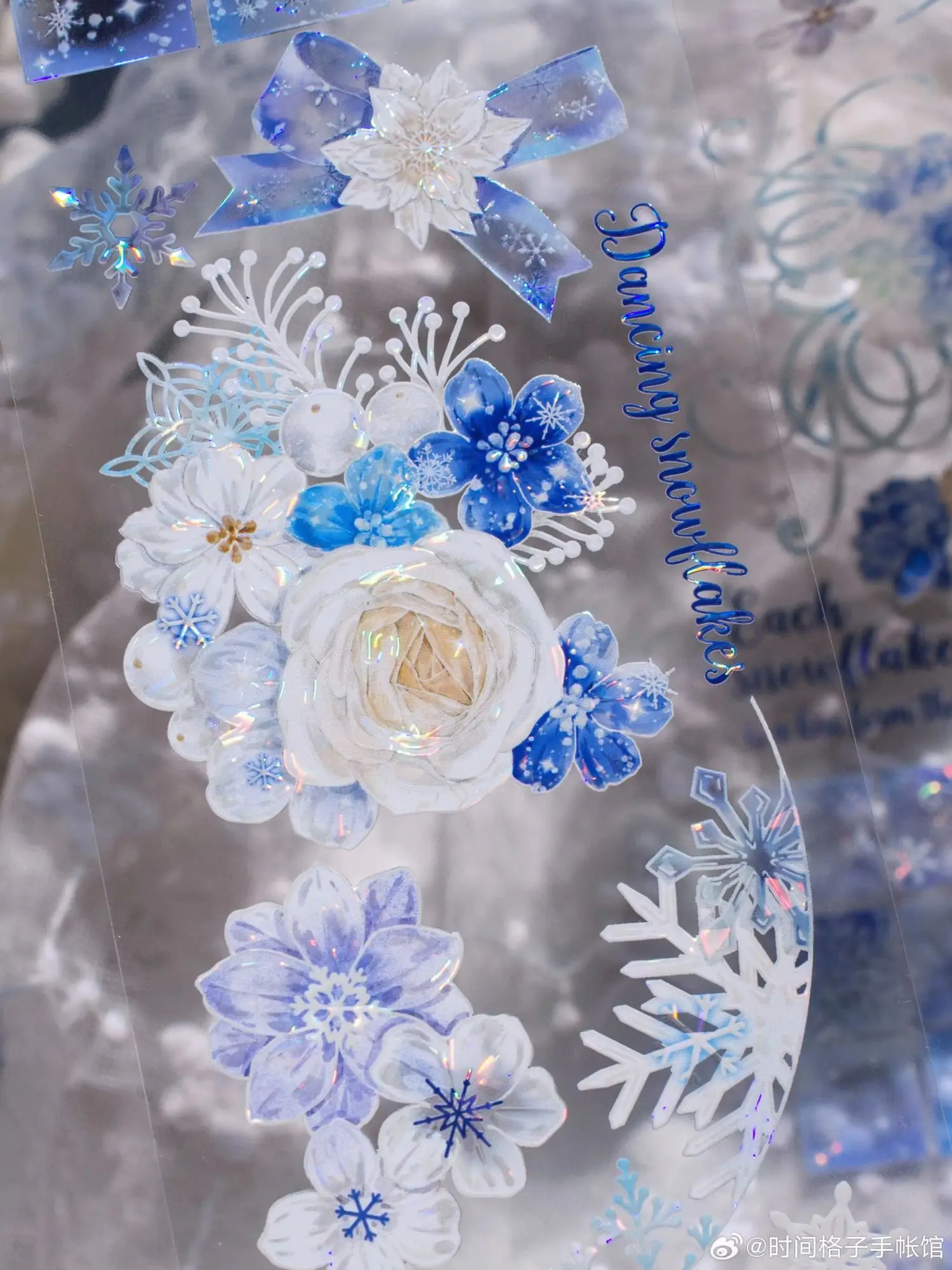 

1 Loop Blue Snowing Red Bow Floral Washi PET Tape