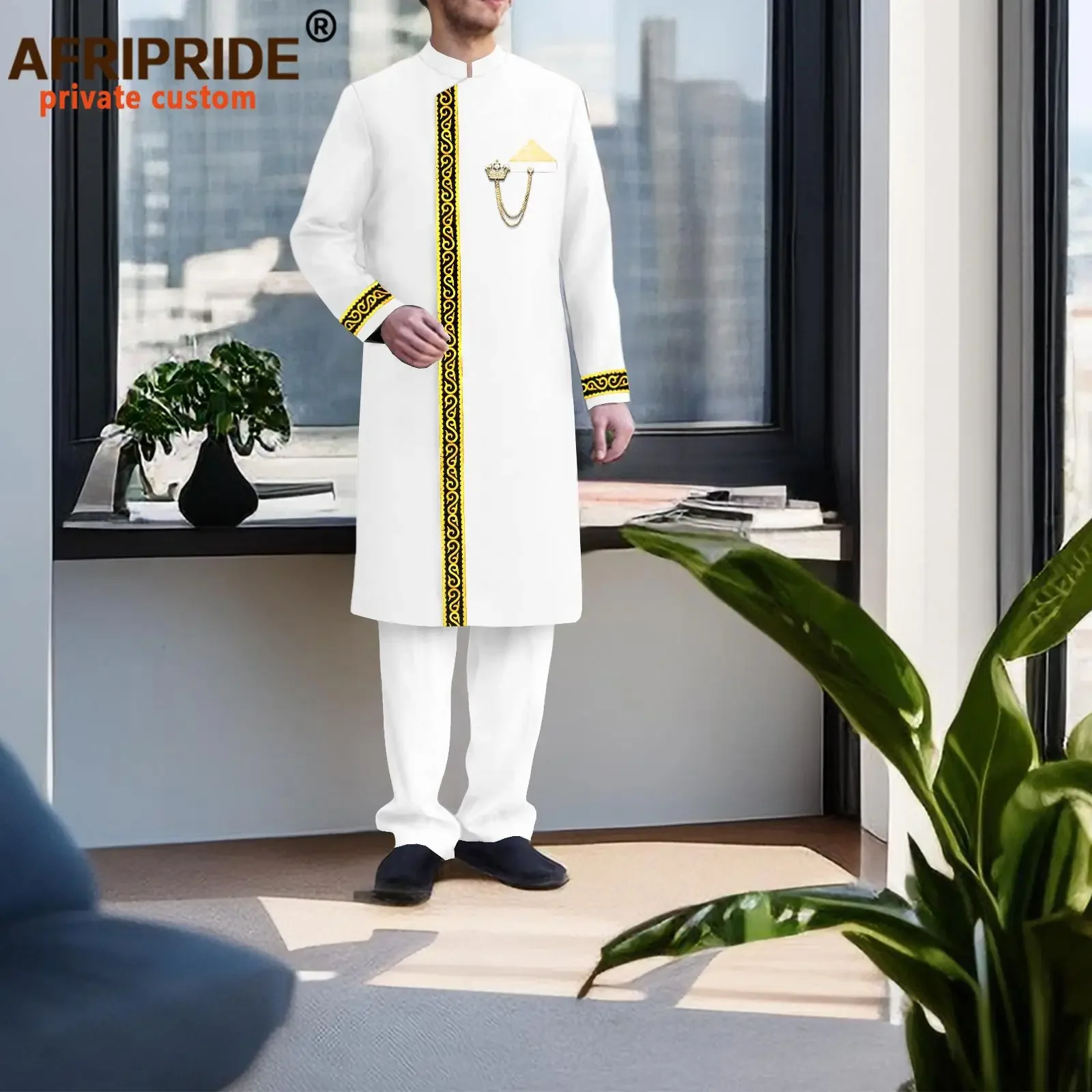 

Men`s Suits Full Sleeve Embroidery Long Blazer and Trousers Set African Clothes Plus Size Formal Outfits for Wedding 2416060