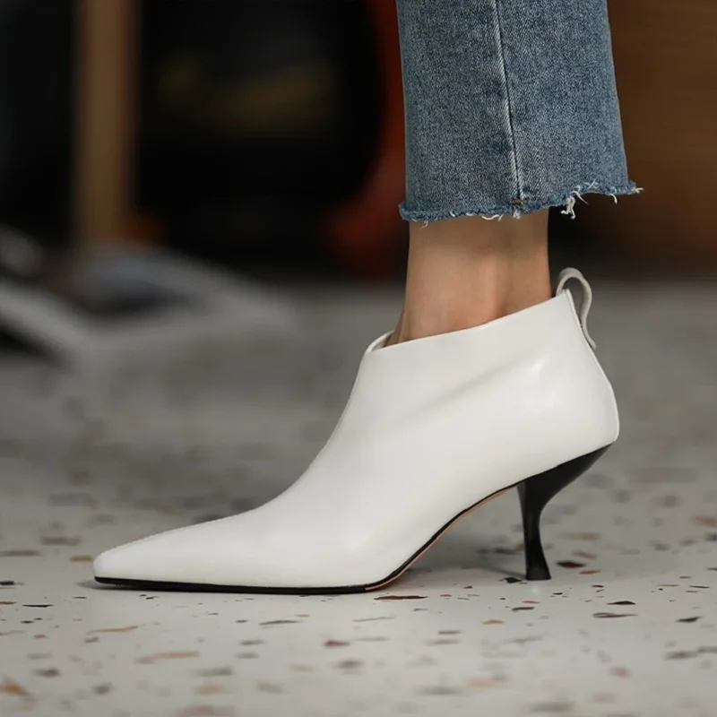 European Sexy Women Shoes Pointed Toe Female White Shoes Size 43 Ankle Boots Modern Lady Shoes Kitten Heel Cowhide Winter Boots