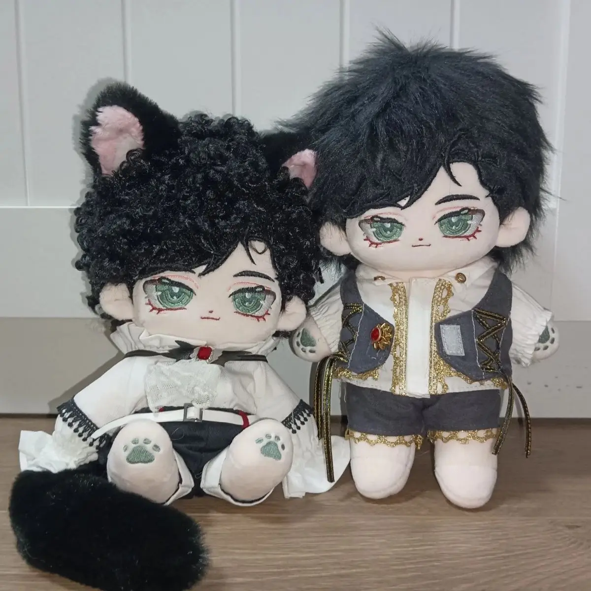 

20cm Sherlock Plush Dollrandom clothes Cute Kawaii Stuffed Toy Anime Cosplay Plushie Dress Up Doll Collection Birthday Gift