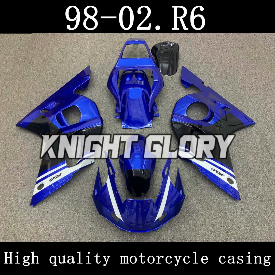 

Applicable to the R6 models of 1999, 2000 and 2001-2002. This plastic motorcycle cover is designed in blue and black colors.