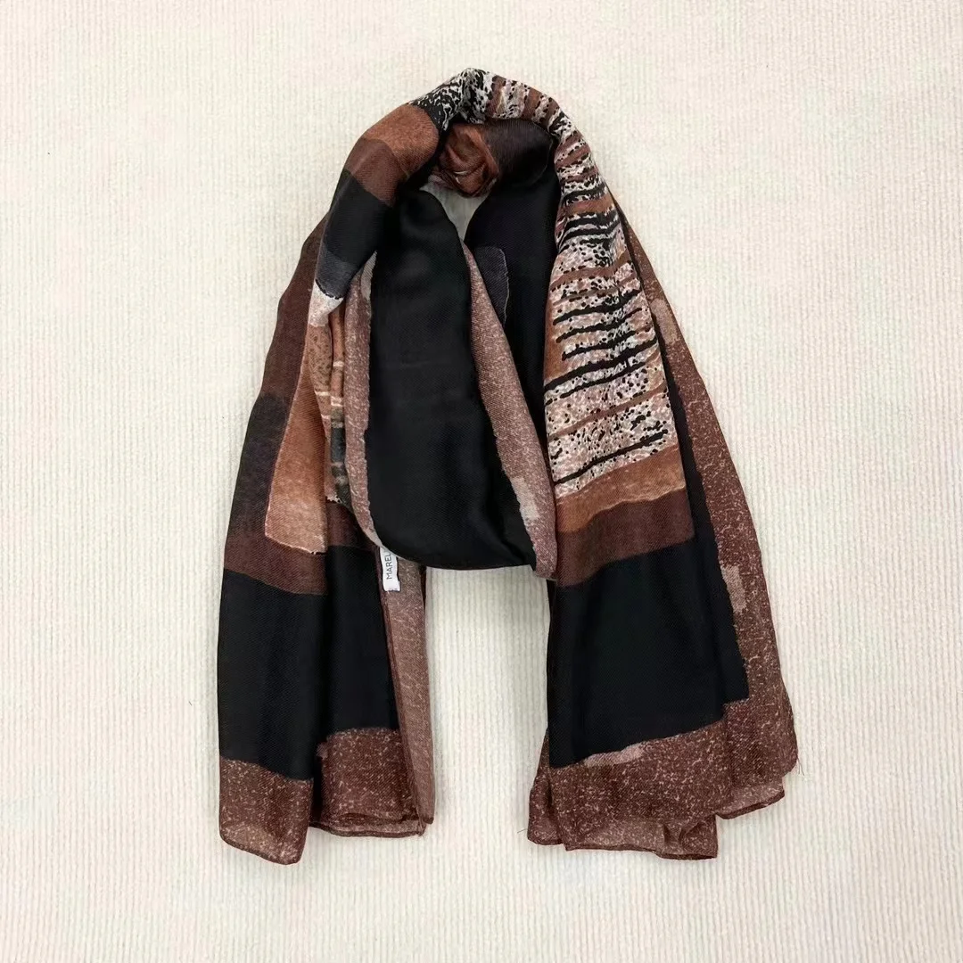 Wholesale Italian original single new European and American fashion trends all scarf