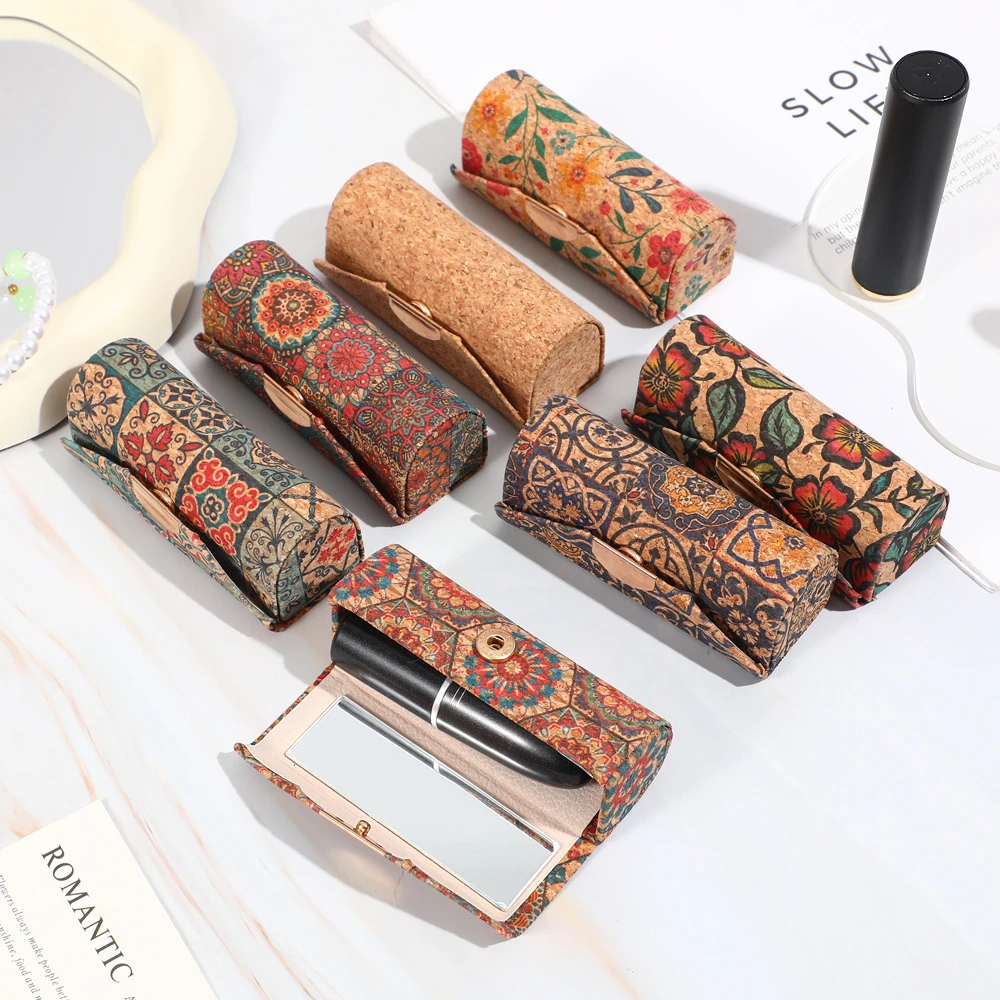 1Pc Random Vintage Floral Totem Pattern Lipsticks Storage Box with Mirror Women's Outdoor Portable Lip Glaze Makeup Organizer