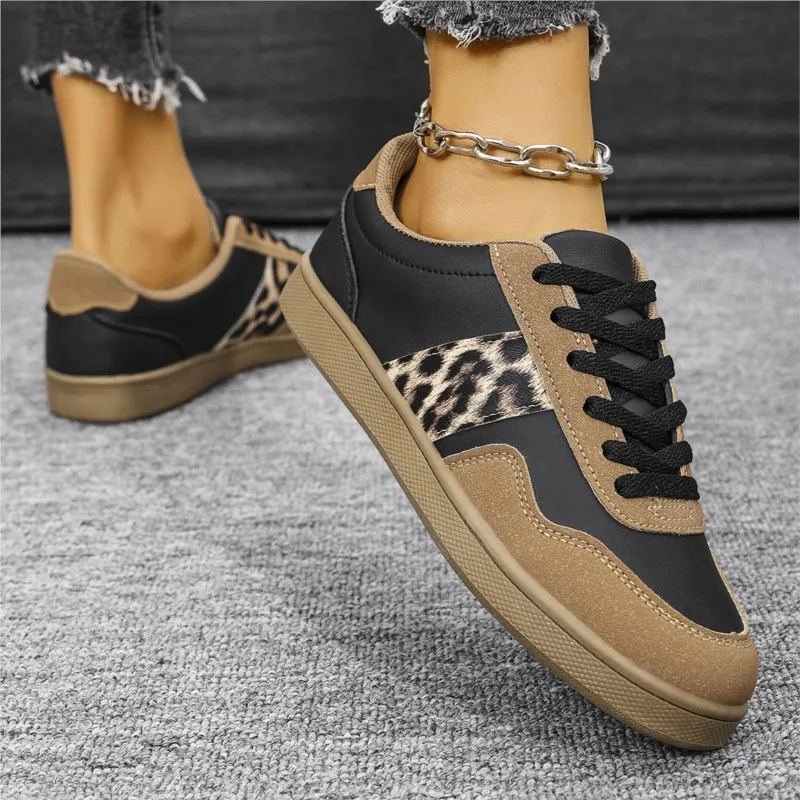 Women's White Sneakers Plus Size 36-42 Platform Outdoor Walking Sport Leopard Shoes Sapatillas de mujer Tenis