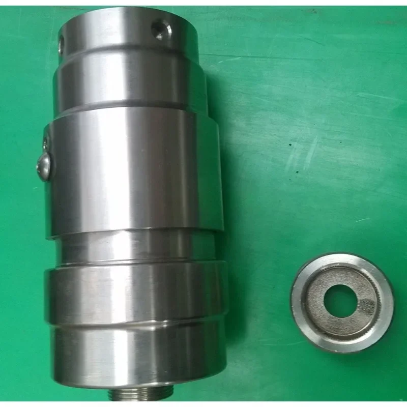 Liquid water filling and packaging machine valve spare parts filling machine cleaning head cap head 8000BPH