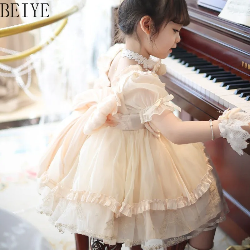 Girls Puff Sleeve Lolita Princess Dress Pearl Heart Neck Ruffle Tulle Puffy Dress Kids Lace Embroidery Layer Baptism Party Gown