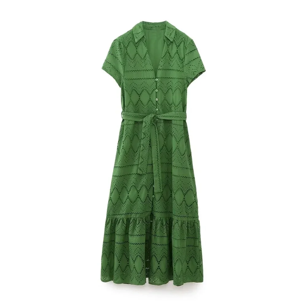

Pop 2024 Spring New Product Women's Fashion Casual Flip Collar With Belt Hollow Embroidered Shirt Style Dress