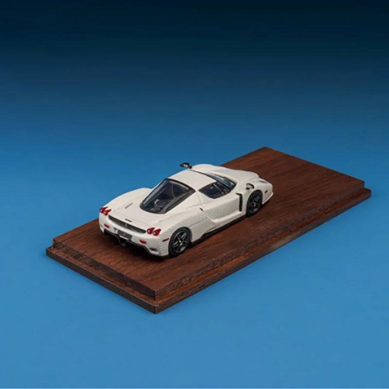 다이캐스트 오리지널 1:64 스케일 ENZO 시뮬레이션 합금 자동차 모델 정적 디스플레이 소장품 선물 장난감 기념품 장식
