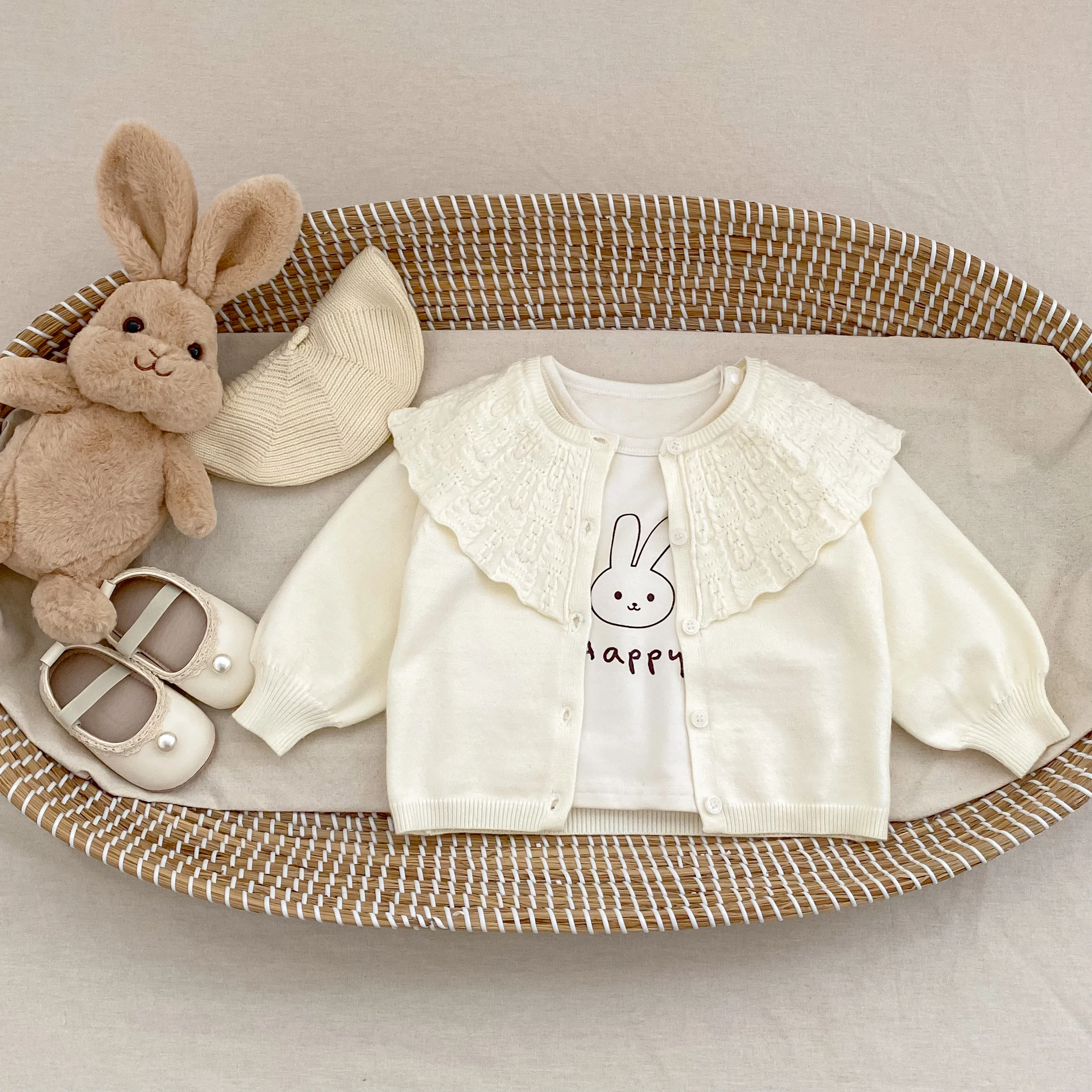 0-3세 유아용 새 가을 옷, 유행하는 여자아이 스웨터, 긴팔 라운드넥 니트 스웨터