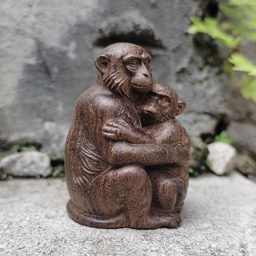 1.8 Inch Wooden Carved Monkey Figurine Ornament, Hand-Carved, Traditional Style, Suitable for Party Decoration, New Year's Gift, Centerpiece, Housewarming Gift, Creative Desktop Ornament, Office Decoration, Bedroom