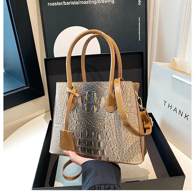

Ombre Crocodile Embossed Boston Handbag Classic Style Crossbody Bag Women's Leather Satchel Purse