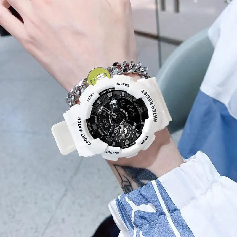ساعة منبه عصرية متعددة الوظائف للرجال ساعة إلكترونية رياضية لطلاب المدارس المتوسطة والثانوية