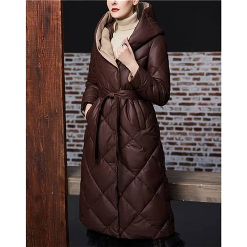 Veste en duvet de cuir PU pour femme, imitation peau de mouton, longueur genou, optique chaude, coton, contraste de couleur, grande marque européenne et américaine