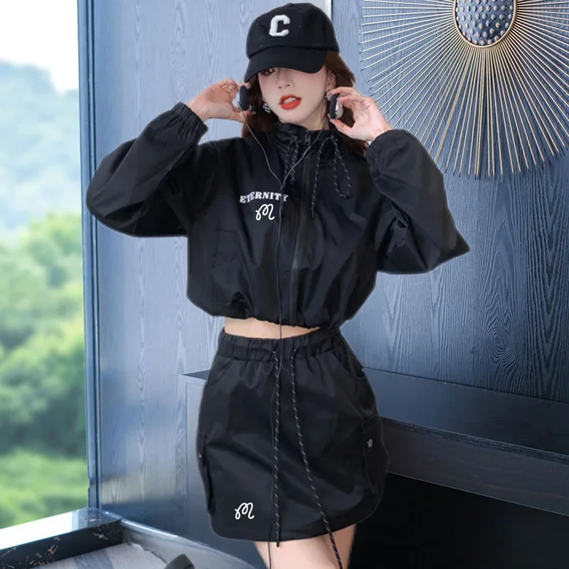 Luxury Golf Set Two Piece Golf Set Women\'s Sports Autumn New High Waist Half Skirt Casual Fashion Set Breathable Weight Wome