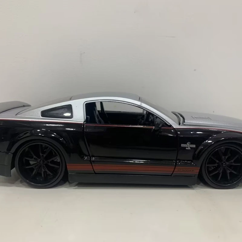 1:24 Mustang Shelby GT500 Alloy Sports Car Model Diecast Metal Toy Racing Car Vehicles Model Simulation Collection  Toy Gift