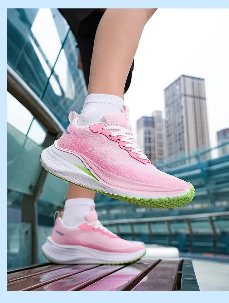 High Quality Pink Women's Running Shoes Lightweight Sports Gym Shoes Men Breathable Athletic Sneakers Men Platform Trainers