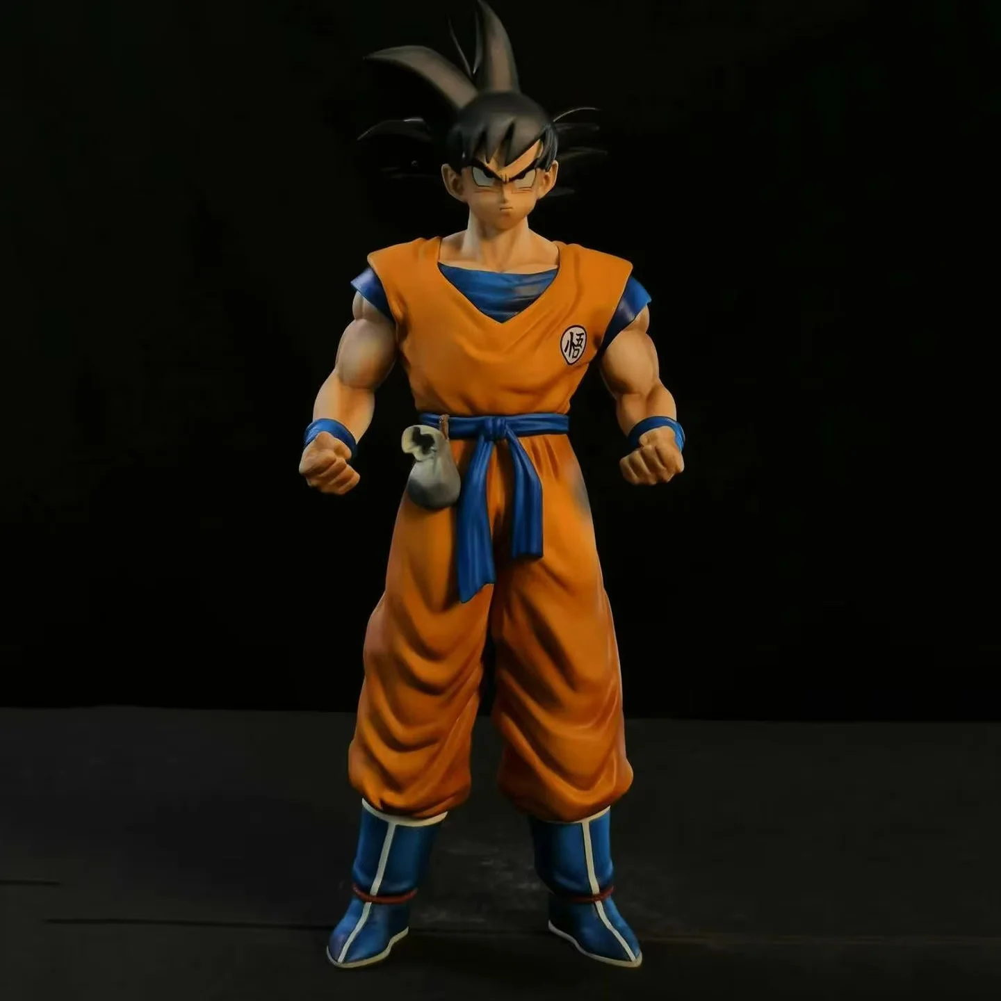 Anime Dragon Ball Z Son Goku PVC Sammelfigur Senzu-Bohne Mini-Ornament Desktop- & PC-Gehäuse-Dekoration Spielzeug Geschenk für DBZ-Fans